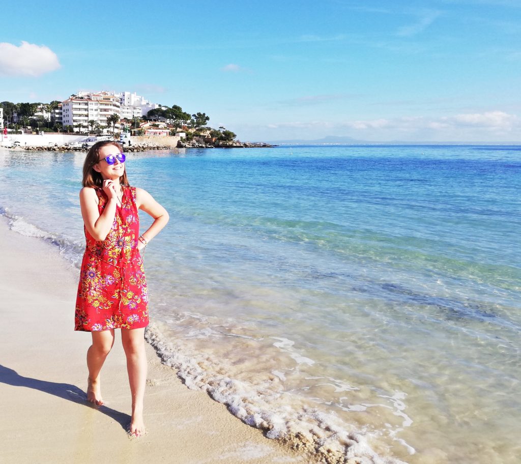 mallorca stylizacja blogger travel hiszpania morze po sezonie 